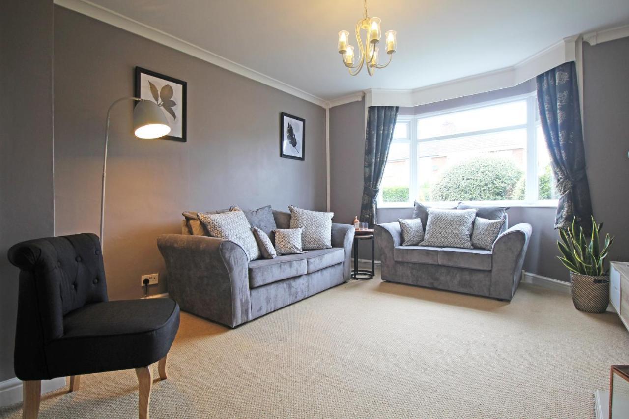 Queens Road - Luxury Spacious In Chester * Christleton